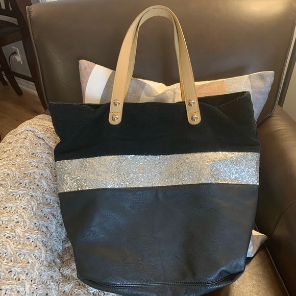 Steve Madden tote size bag - Picture 5 of 11